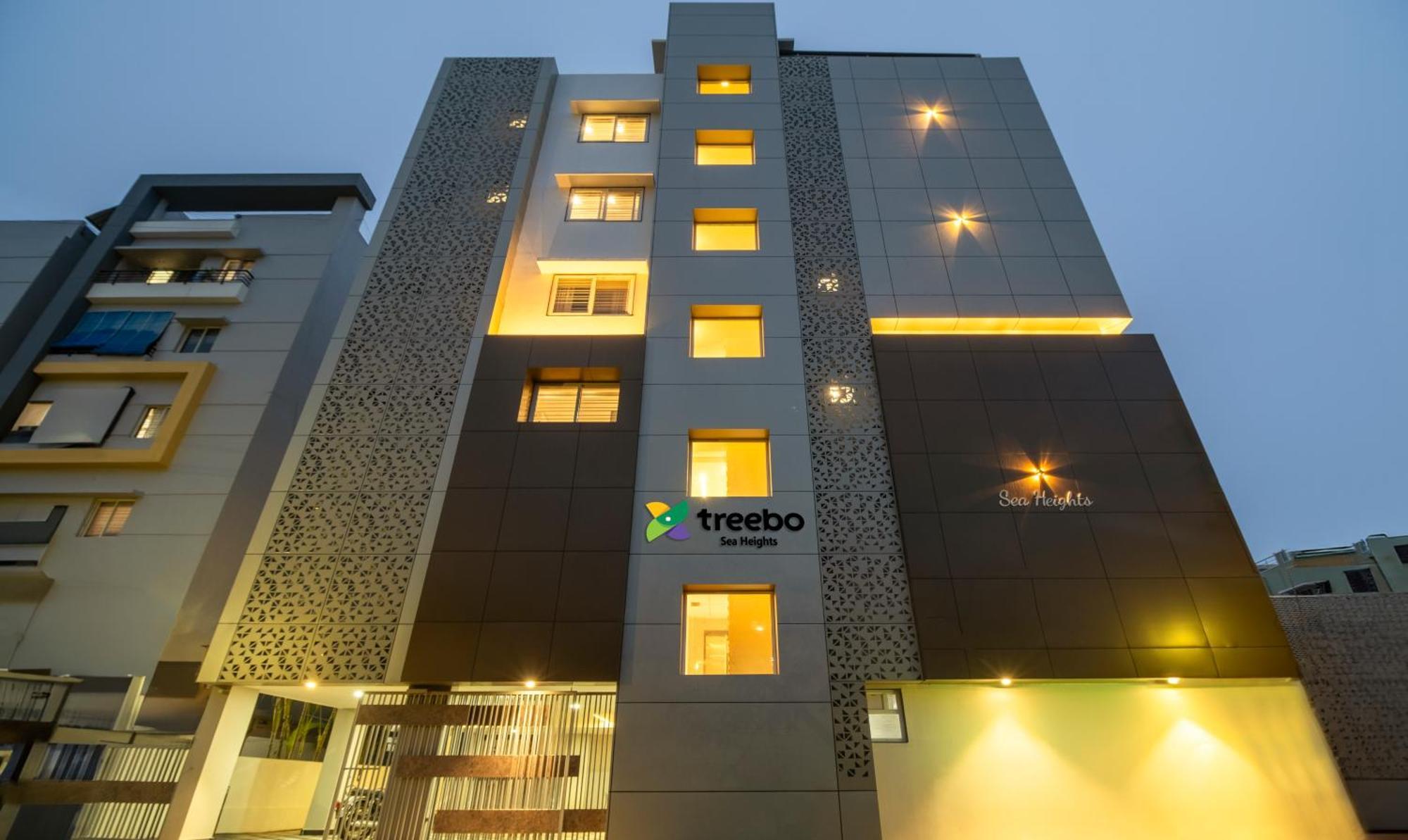 Hotel Treebo Sea Heights à Kākināda Extérieur photo