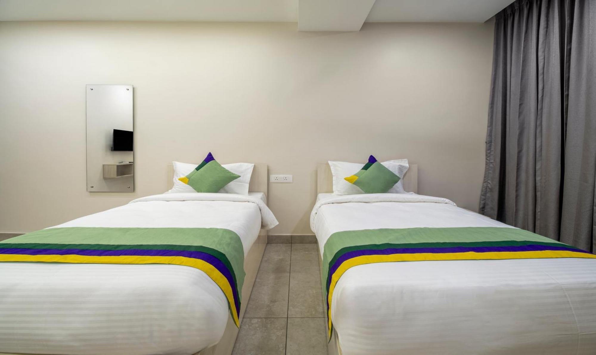 Hotel Treebo Sea Heights à Kākināda Extérieur photo